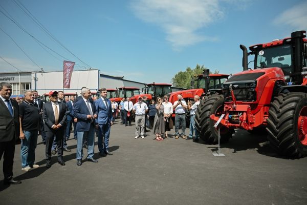 Новый сервисный центр для сельхозтехники в Воронеже укрепит инфраструктуру региона