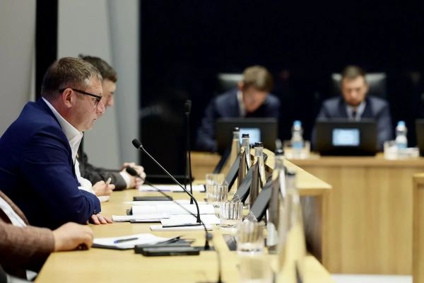 Александр Шуваев провёл традиционное совещание с правительством Белгородской области 