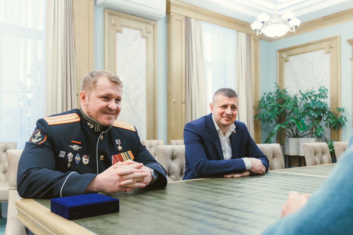 Герой России усилил предвыборную гонку ЕР на выборах в липецкий Облсовет