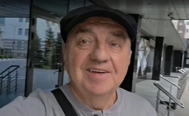«Демонический транспорт». Солист группы «Чайф» прогулялся по Воронежу (ВИДЕО)