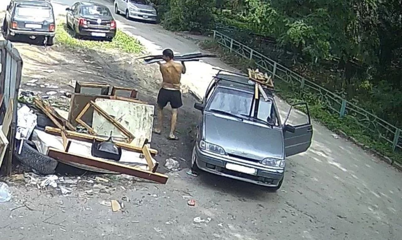 Липчане приманивают к помойкам грызунов