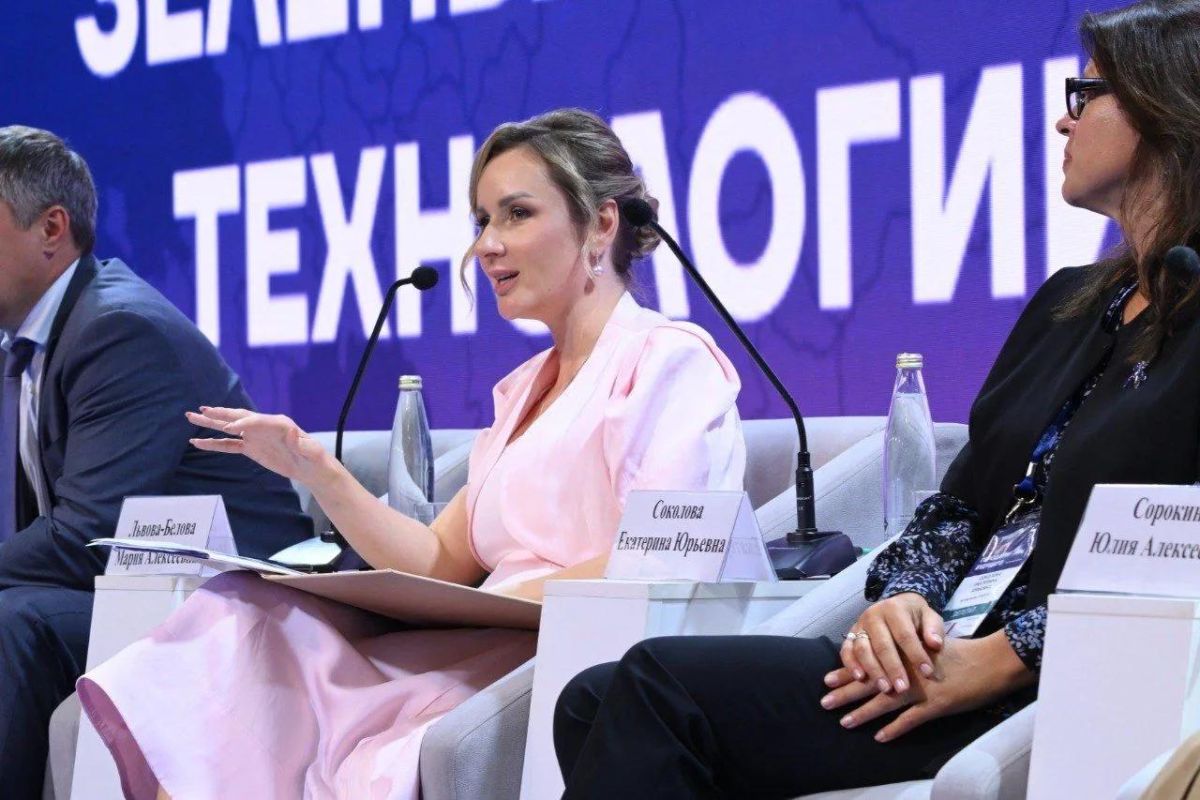 Мария Львова-Белова предложила выдавать сертификат «Семьям рады» паркам и&nbsp;дворам