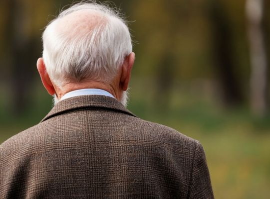 87-летний мужчина в голубой рубашке пропал в Воронеже