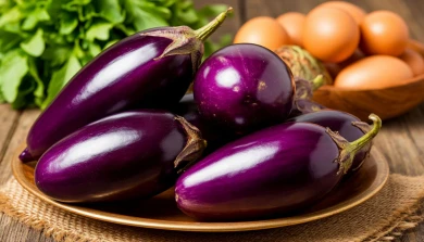 Сочная икра и аппетитные лодочки. Пять вкусных рецептов из баклажанов на ужин