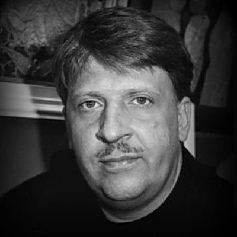 Умер художник Радислав Знатков, придумавший талисман бобра для воронежского «Факела»