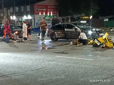 Иномарка сбила двух мальчиков в Воронеже