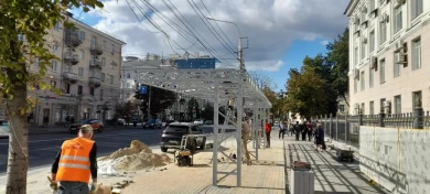 Выяснилось, почему гигантские остановочные павильоны метробуса не спасут воронежцев от непогоды