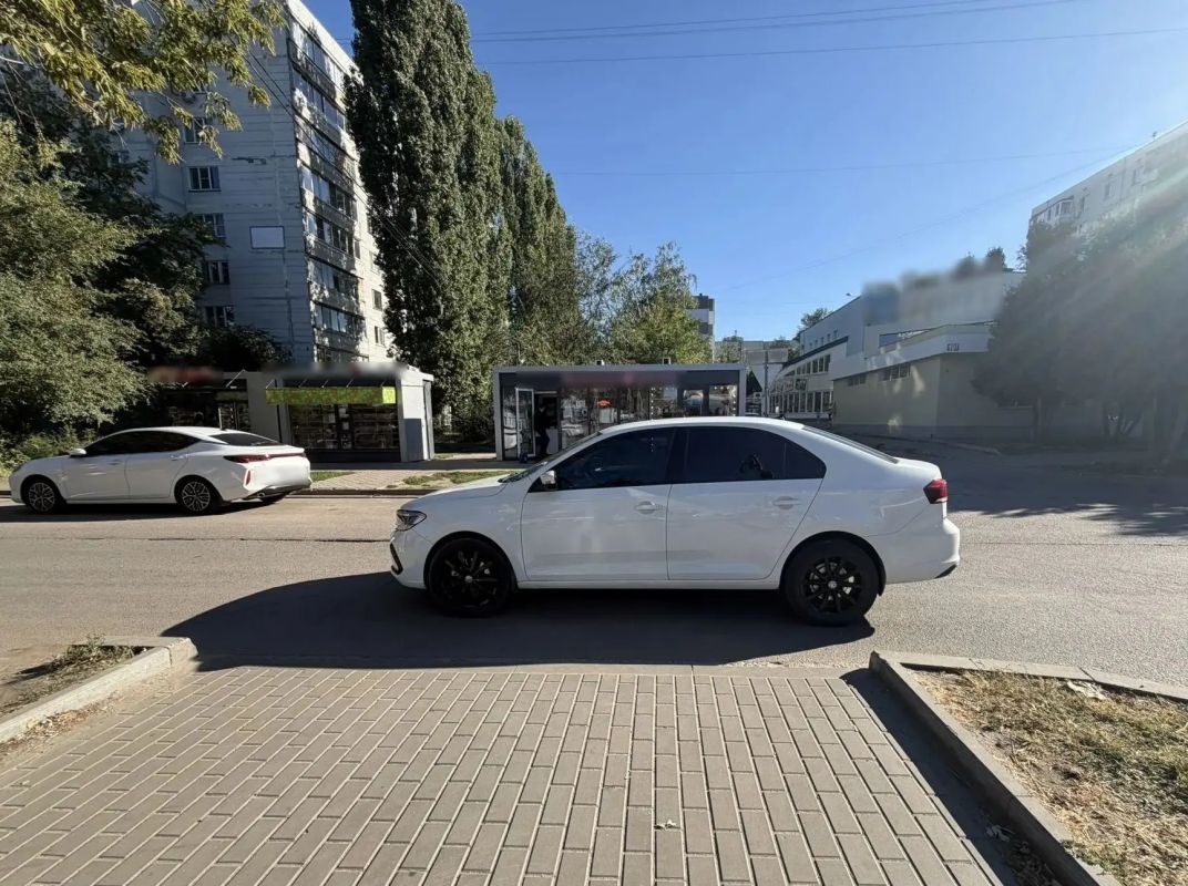 Машина сбила 14-летнего велосипедиста в Воронеже