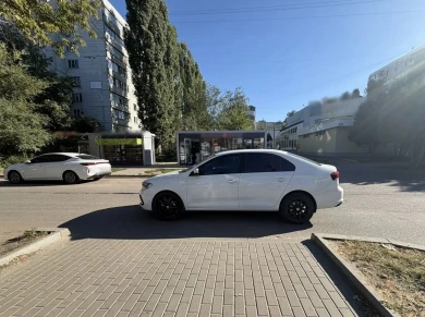 Машина сбила 14-летнего велосипедиста в Воронеже