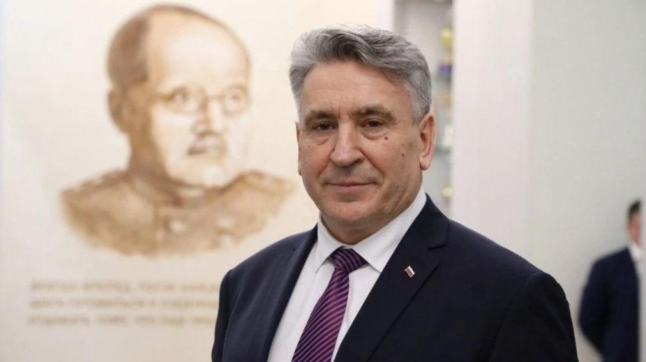 Хирург, наставник, депутат: мэр Воронежа поздравил Ивана Мошурова с&nbsp;60-летием&nbsp;