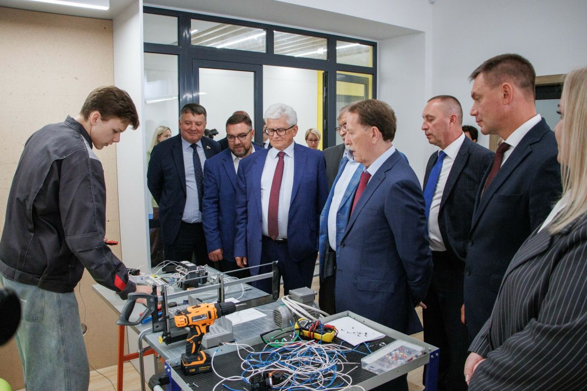 Нововоронеж получил новый статус: Алексей Гордеев оценил кадры для&nbsp;АЭС