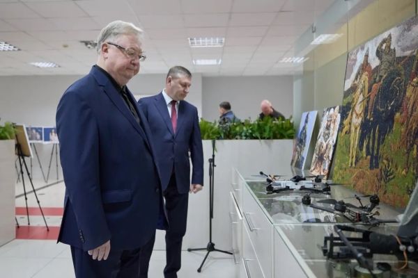 Александр Шуваев провёл рабочую встречу с Сергеем Степашиным на базе белгородского филиала государственного фонда «Защитники Отечества» 