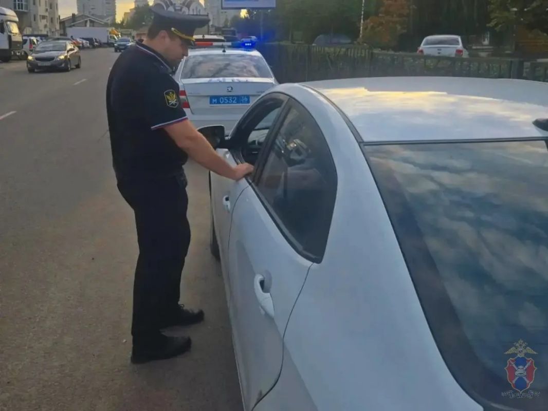 Воронежец забыл оплатить 200 штрафов и потерял машину
