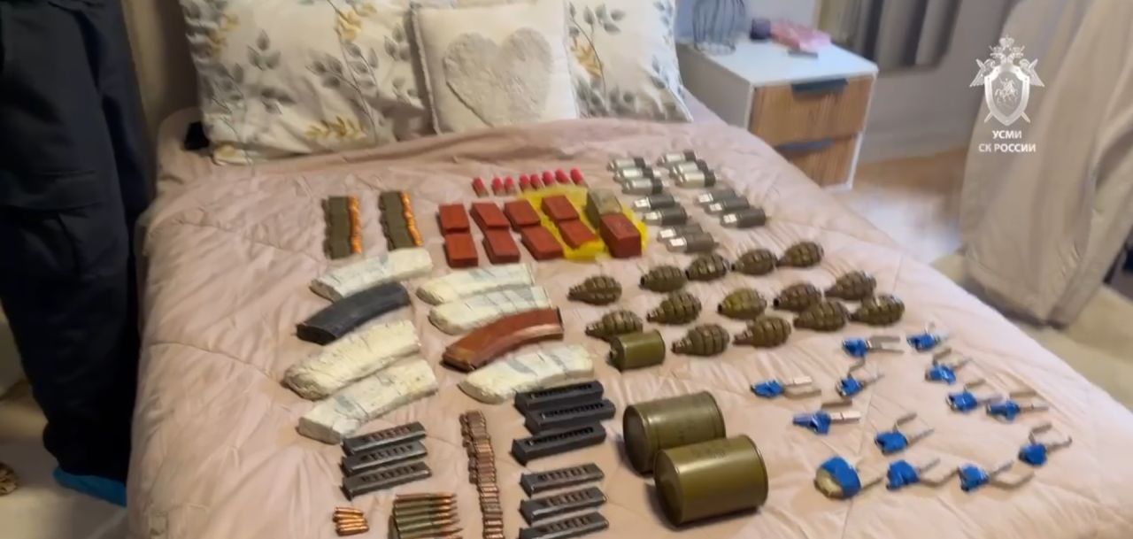Схрон боеприпасов подозреваемого