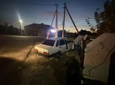 Компания молодёжи попала в больницу после ДТП с ограждением в воронежском селе