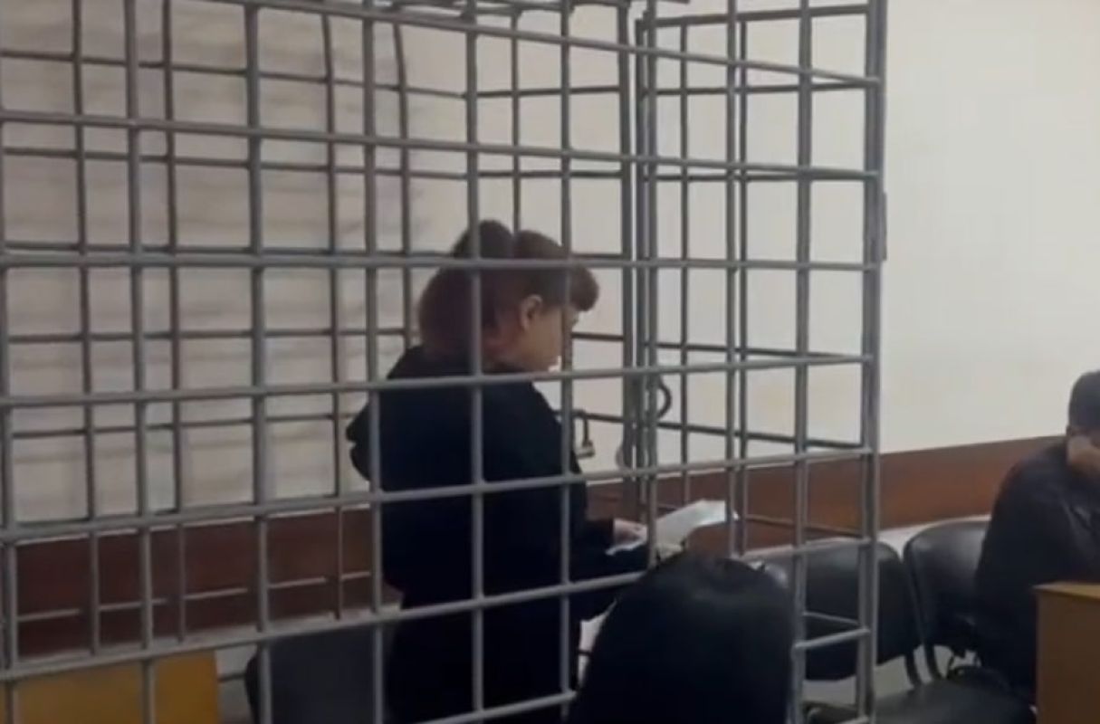19-летняя мать убила 4-месячную дочь погремушкой