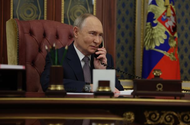 В Кремле прокомментировали удары по Воронежу на фоне возобновления переговоров