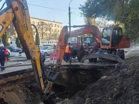 Выросло число домов, оставшихся без воды из-за серьёзной коммунальной аварии в Воронеже