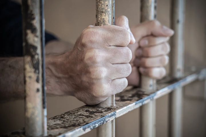 Изменял аспирантке и нашёл новую любовь в тюрьме. Что стало с доцентом-расчленителем Соколовым 