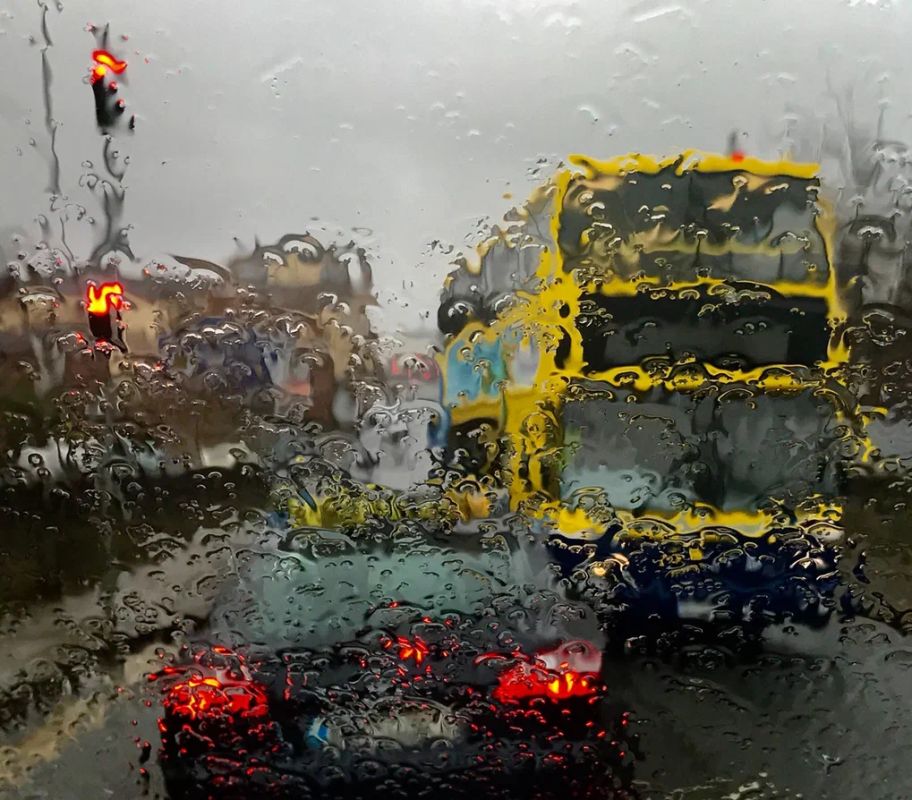 Курян предупредили об ухудшении погоды: интенсивные ливни, сильный ветер и град