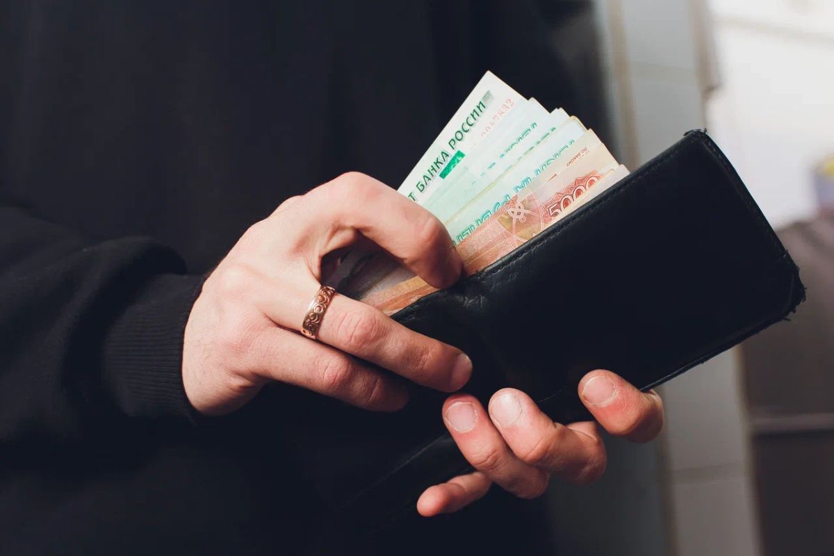 В Госдуме рассказали, кому из бюджетников с 1 октября повысят заработную плату