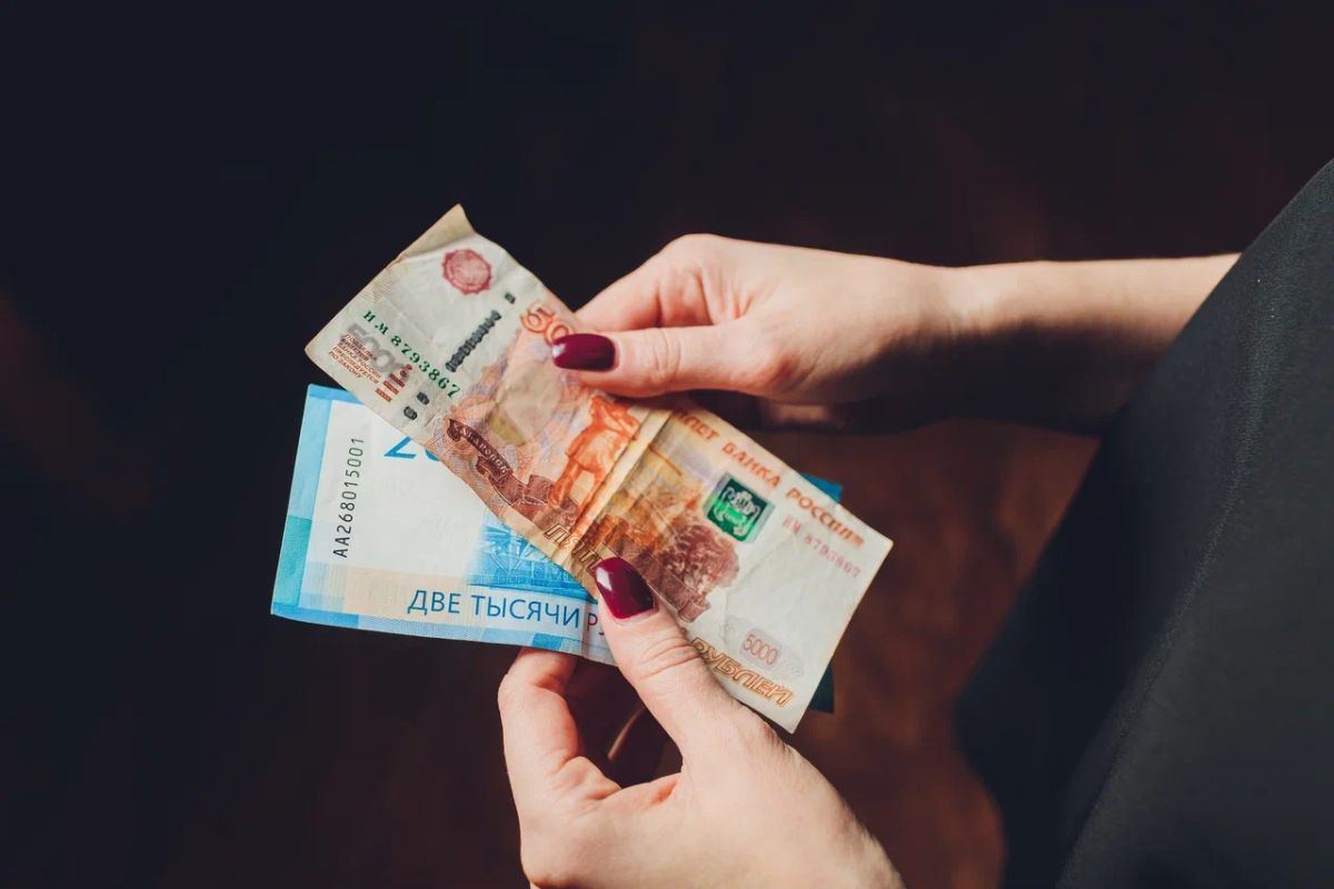 С 1 сентября куряне смогут подключиться к сервису для защиты от мошенников